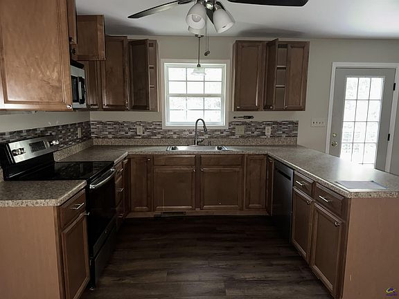 5th image of 90 Osprey Dr