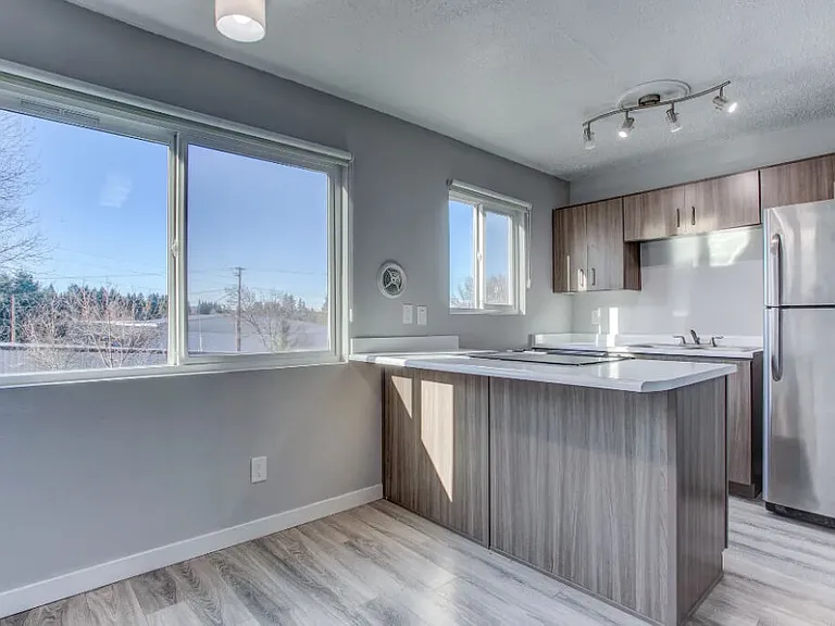 Tigardville Apartments — Photo 7