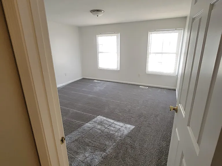 777 Live Oak Dr — Photo 16