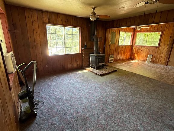 4th image of 213 Matson Ln