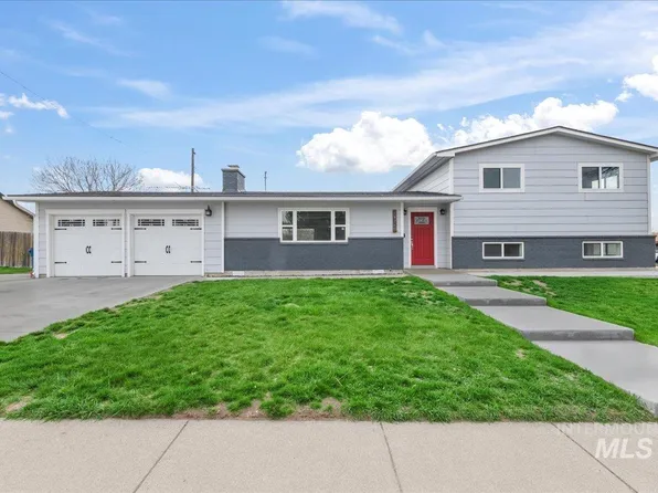 1920 N 6 E, Mountain Home, ID 83647