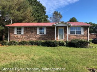 567 Old Bushy Branch Rd, Manchester, TN 37355