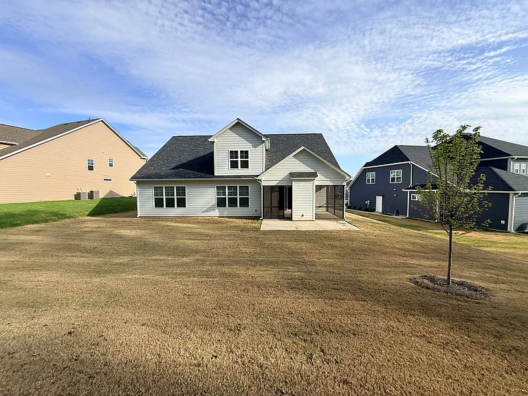 2567 Cornelius Pl NW — Photo 31