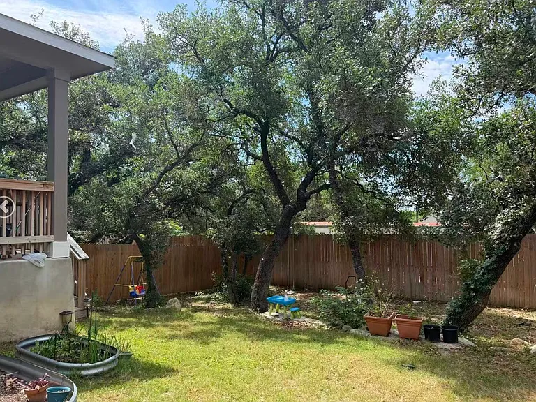 14638 Emerio Dr — Photo 20