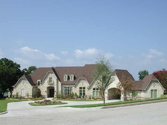 1st image of 628 Sorita Cir