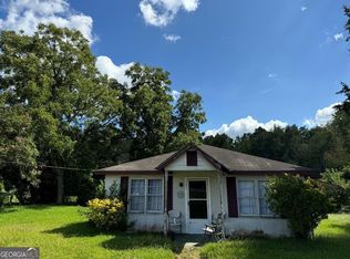131 Belvue Ave, Lyons, GA 30436
