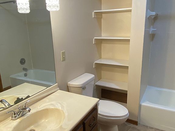 5th image of 6472 Riverview Ter NE #Townhouse