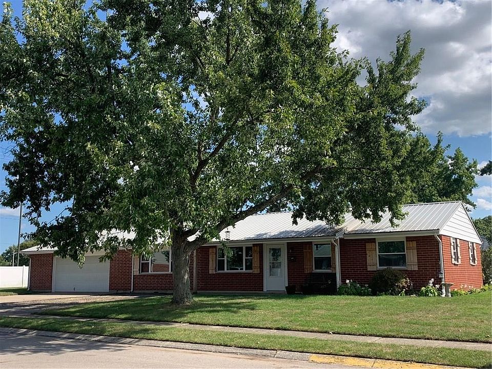 1st image of 1030 Mayfield Dr