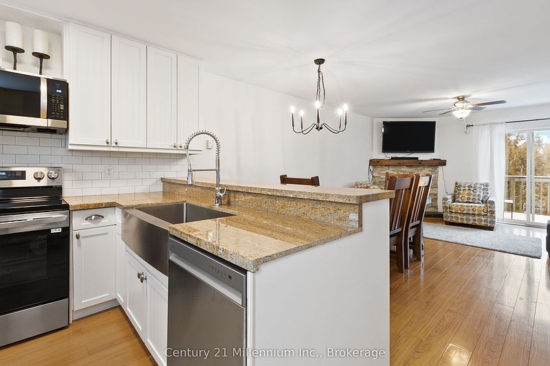 The Blue Mountains Townhouse for rent - 3 Bedrooms — photo 3