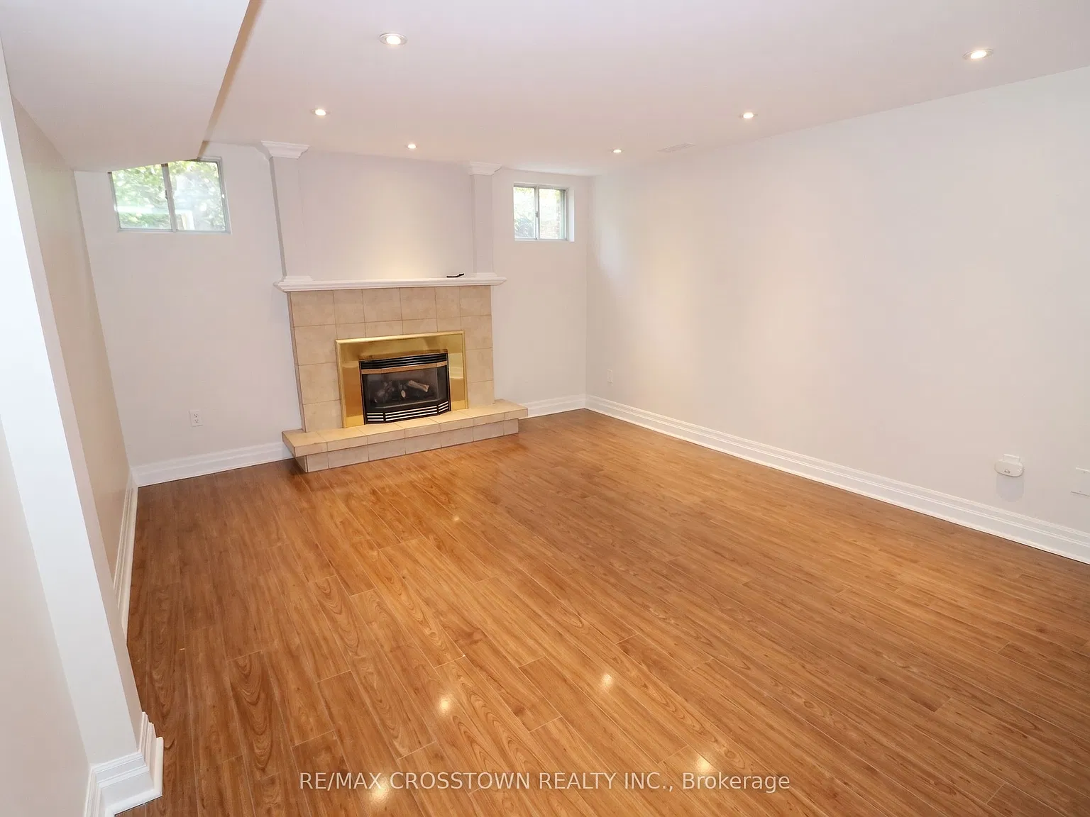 5 bed, $3,500 — Photo 2