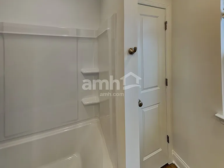 9034 Henley Ave — Photo 16