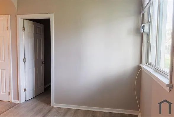 3326 Walton Ave #1 — Photo 10