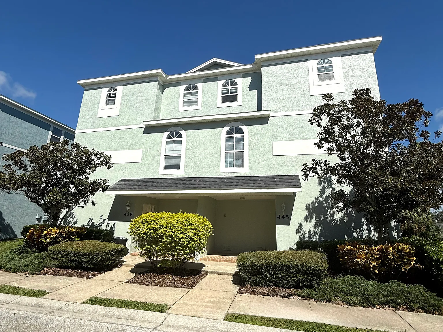 445 Bayou Village Dr — Photo 2