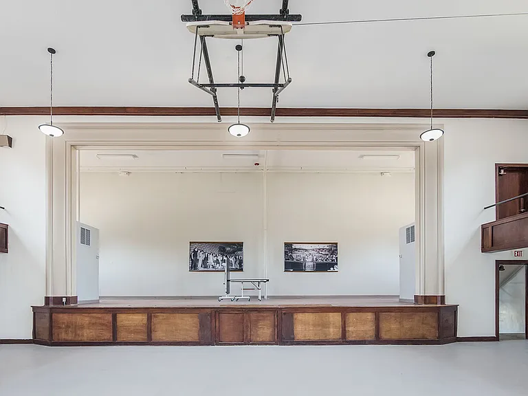 Grant Historic Residences — Photo 9