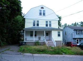 15 Benjamin St, Dedham, MA 02026