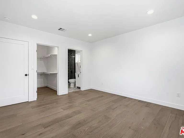 5452 Harcross Dr — Photo 30