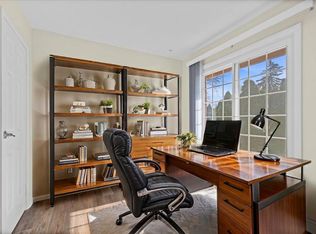 Laurel Lake Condominium, Thiensville, WI 53092