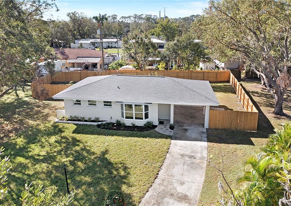 1st image of 3884 Nottingham Cir