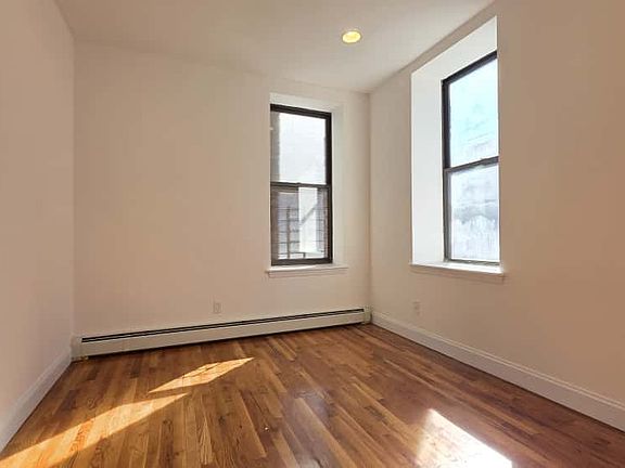 5th image of 2245 Adam C Powell Blvd #4E