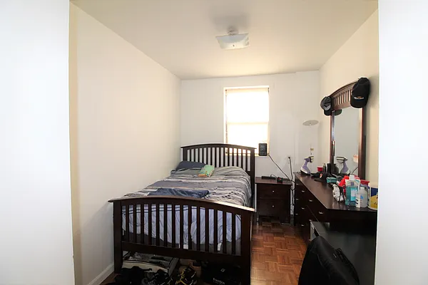 Rented by Compass | media 12