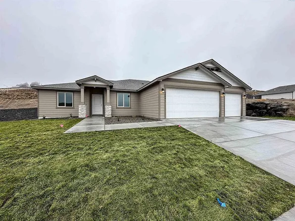 6084 W 30th Pl, Kennewick, WA 99338