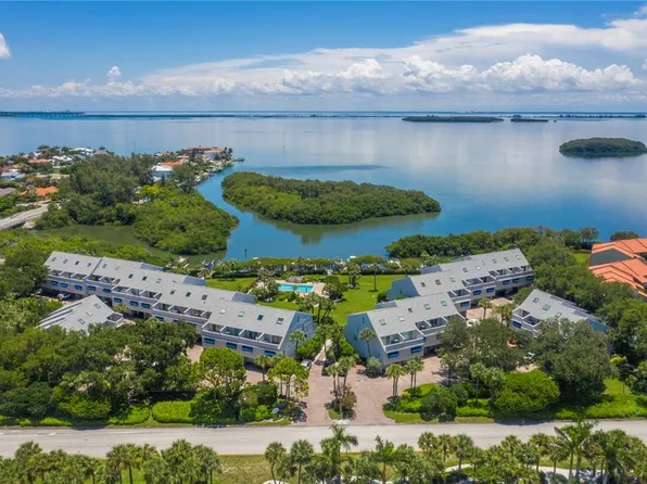 1355 Pinellas Bayway S APT 5, Tierra Verde, FL 33715