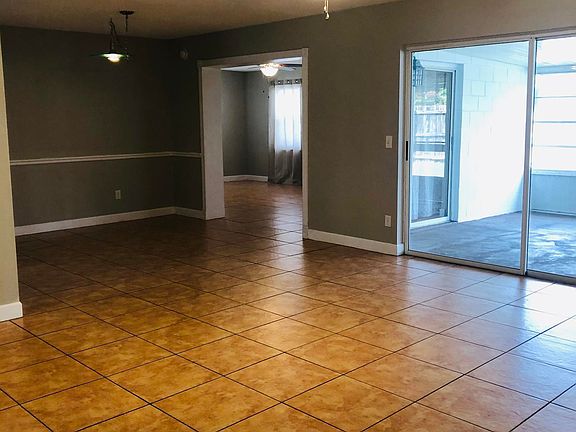2nd image of 1022 Coronado Dr
