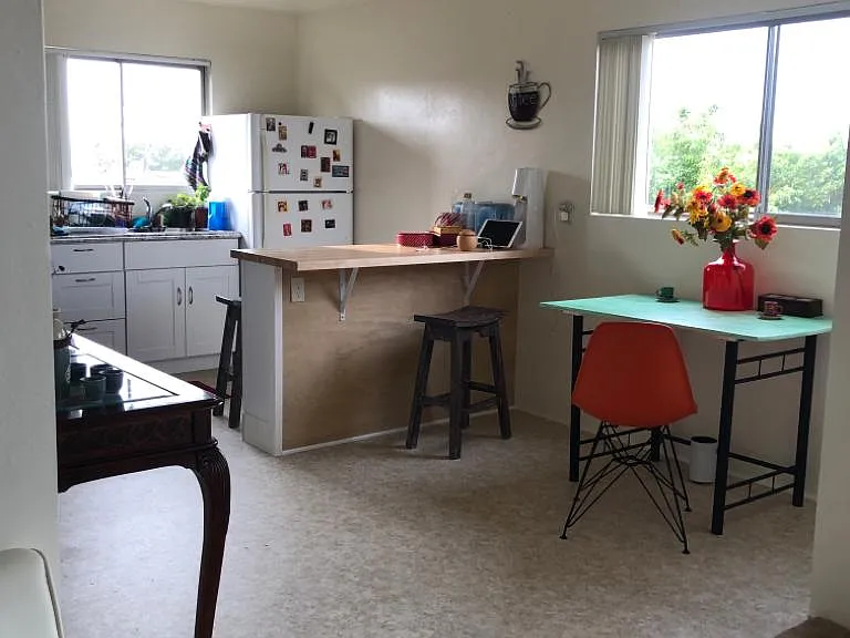 Clairemont Dr — Photo 6