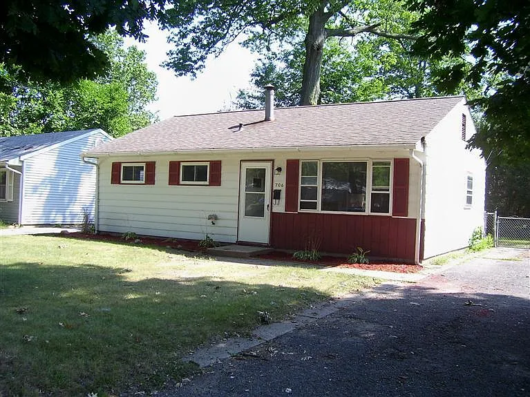 706 S Carroll Ave photo 1