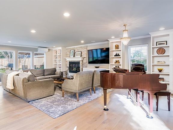 4th image of 14722 Bramblewood Dr