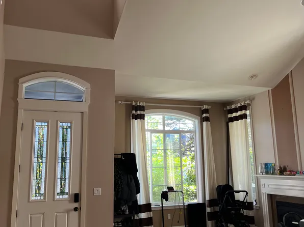 12936 NE 203rd St, Woodinville, WA 98072