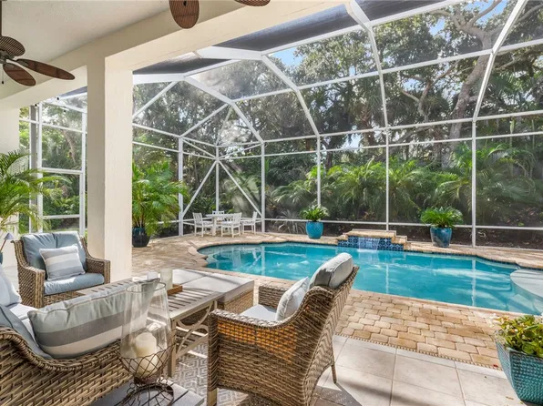 911 Island Club Sq, Vero Beach, FL 32963