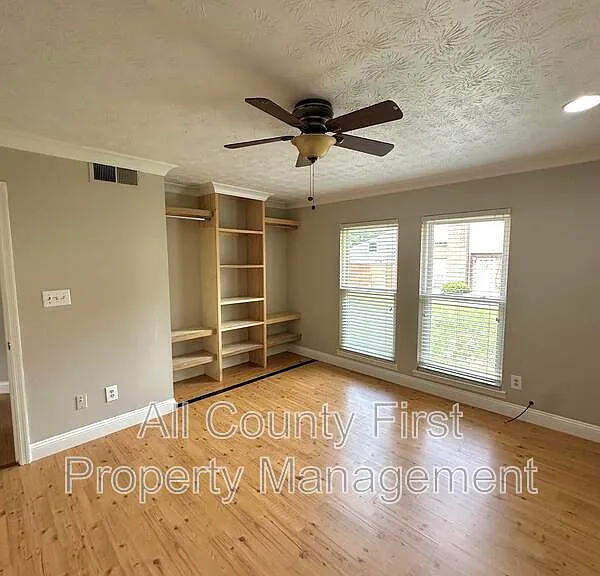 3162 Citrus Ct — Photo 8