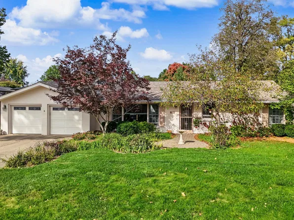 6803 Reite Ave, Windsor Heights, IA 50324