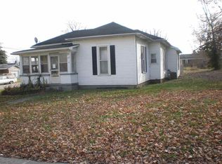 107 E Warrick St, Owensville, IN