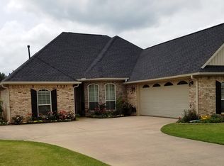 616 Abbey Rd, Lindale, TX 75771