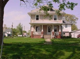 1115 E Brooks St, Galesburg, IL 61401