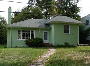 2400 Green Valley Dr, Suitland, MD 20746