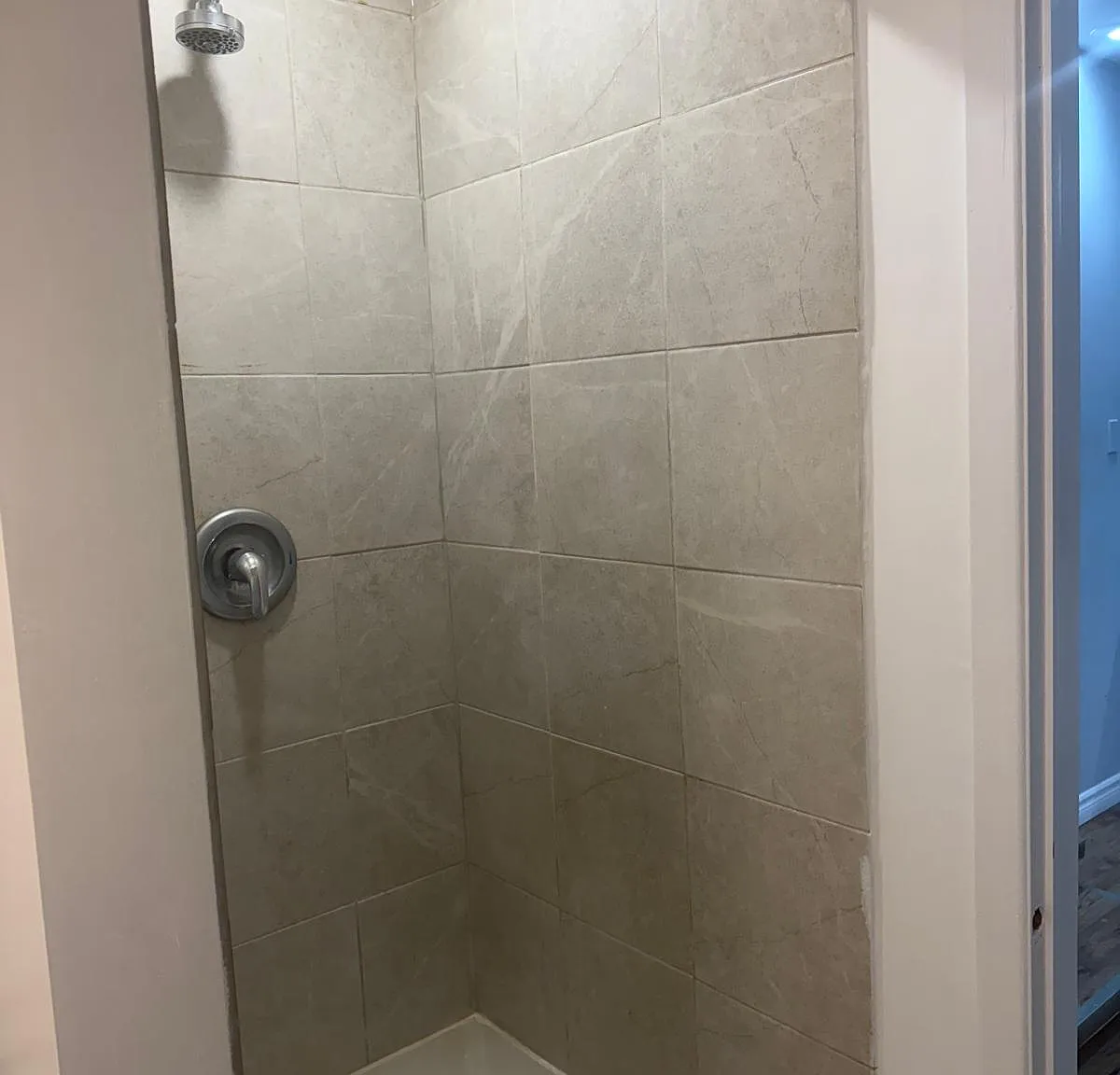 2 bed, 900 sqft, $1,800 — Photo 4