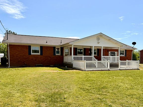 5th image of 324 Hicks Rd