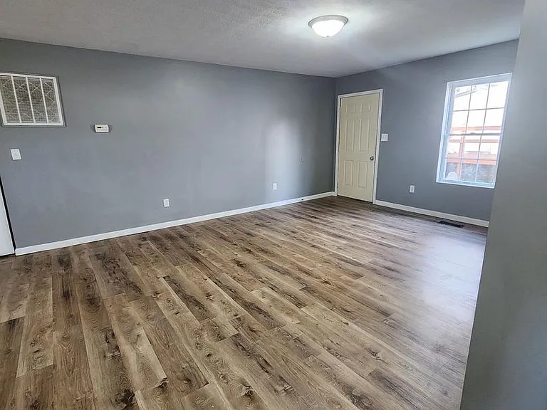 620 E Grant St — Photo 5