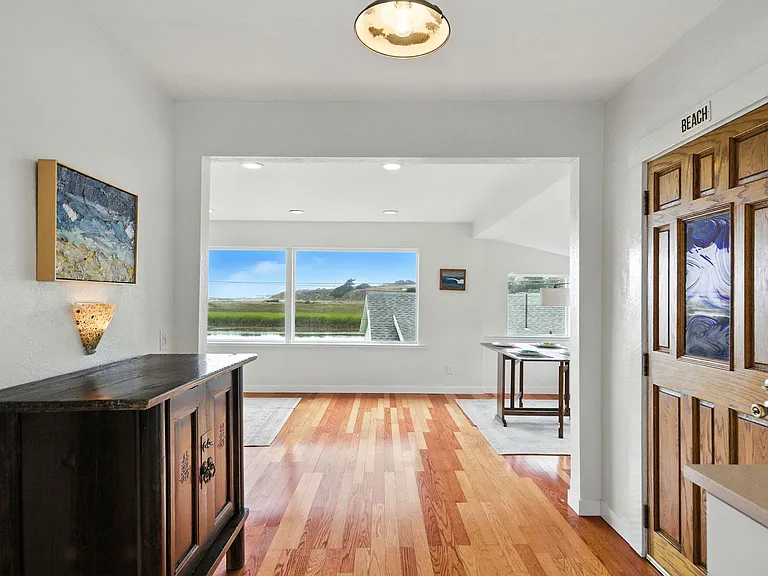 195 Ocean View Ave — Photo 3