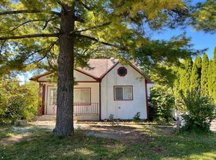 1526 Woodbine Dr, Round Lake Beach, IL 60073
