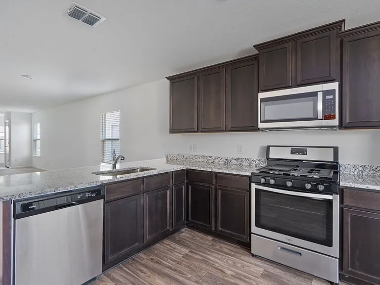 3940 Prairie Crk — Photo 9