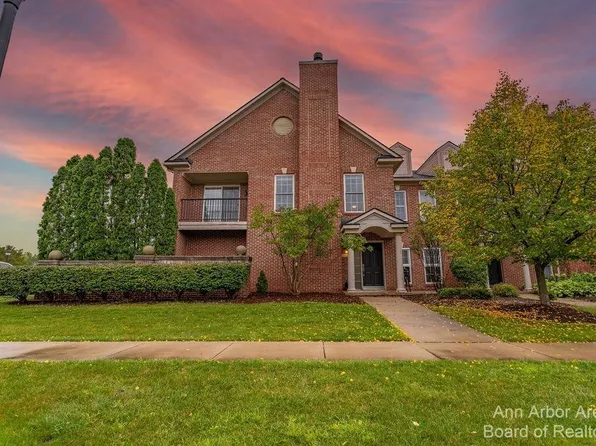 5693 Hampshire Ln, Ypsilanti, MI 48197