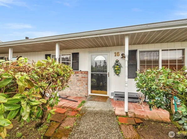 4214 84th Street NE #16, Marysville, WA 98270