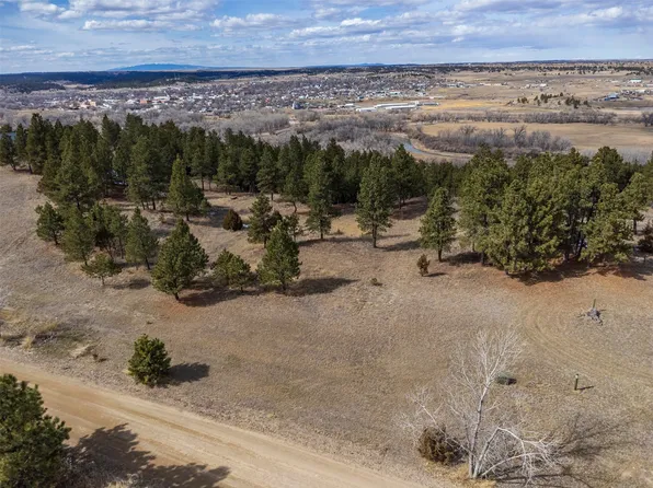 Winchester Dr, Roundup, MT 59072