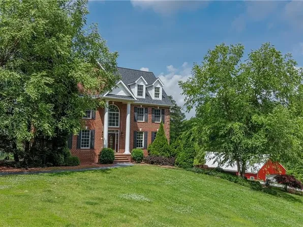 1152 State Highway 62 W, High Point, NC 27263