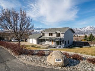 610 Ski View Pl, East Wenatchee, WA 98802