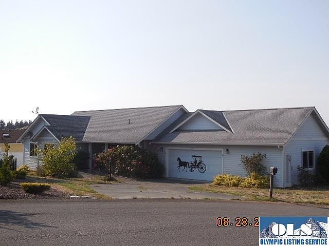 1st image of 20 Coral Dr